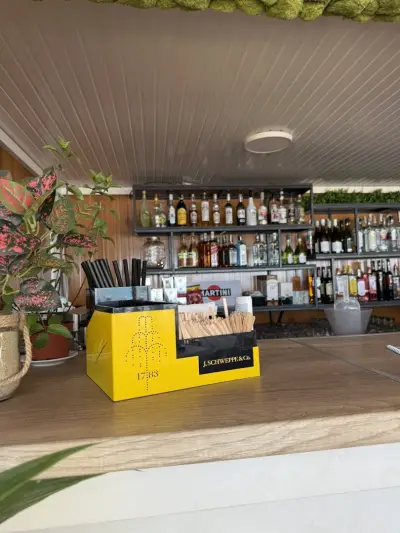 Sv Bar & Diner