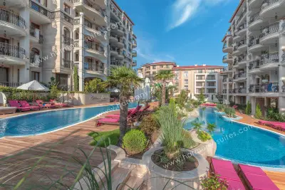 Harmony Suites Saint Vlas