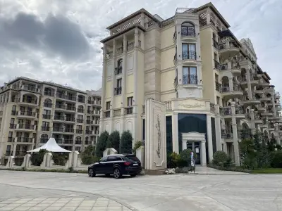 Harmony Suites Saint Vlas