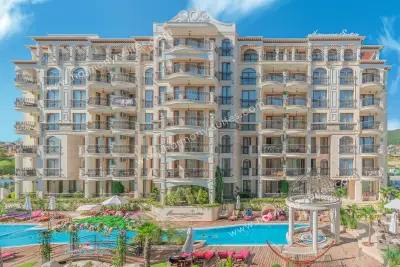 Harmony Suites Saint Vlas