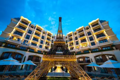 Romance Paris