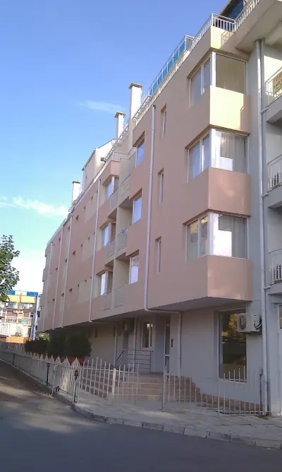Aparthotel Salena