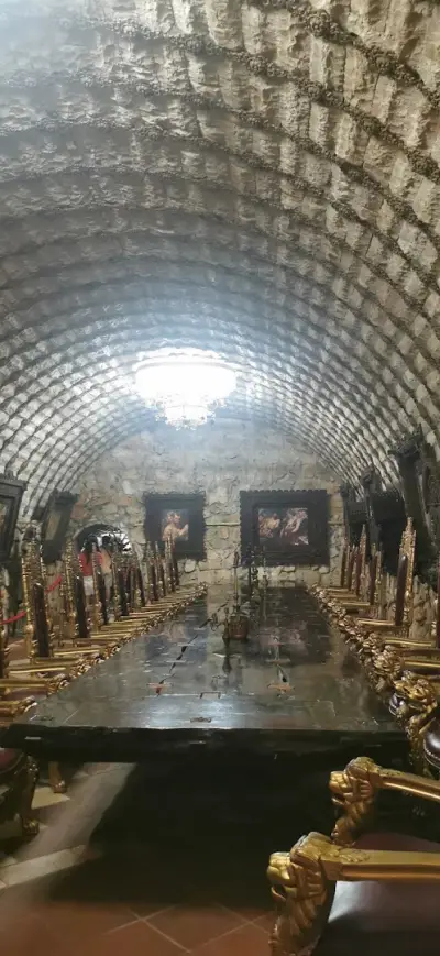 СКАРА "ЗАМЪЧЕТО"