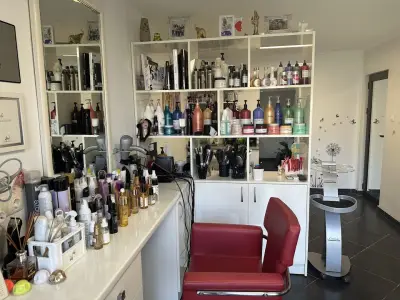 Salon CHIC