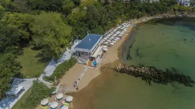Flores Garden - Menada Apartments