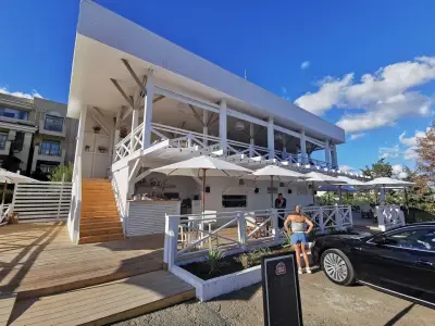 Flores Garden - Menada Apartments