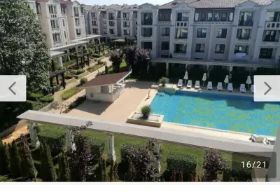 White Dolphin Apartment Greeen Life