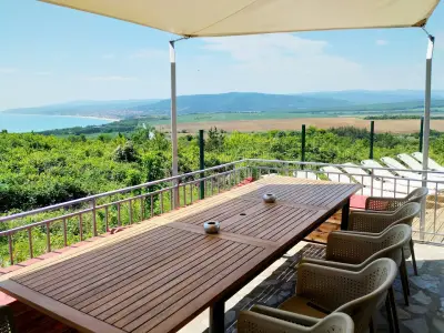 Villa Meraki
