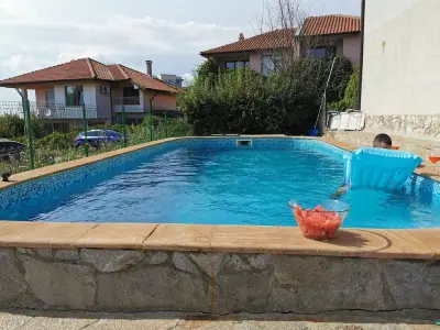 Villa Meraki