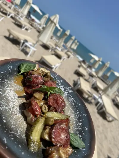 LeaSol Beach Bar & Dinner