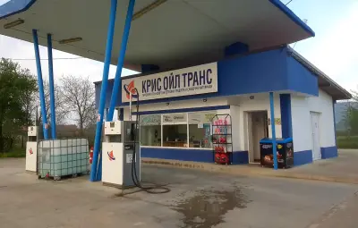 Бензиностанция Kрис Ойл Транс