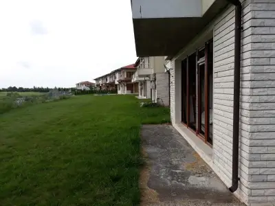 Лайтхаус Голф Ризорт Частни Имоти