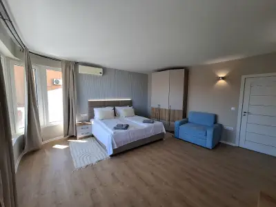 Marina Elegance Apartments