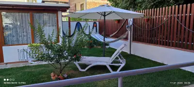 Къща за Гости ,,Паунови"