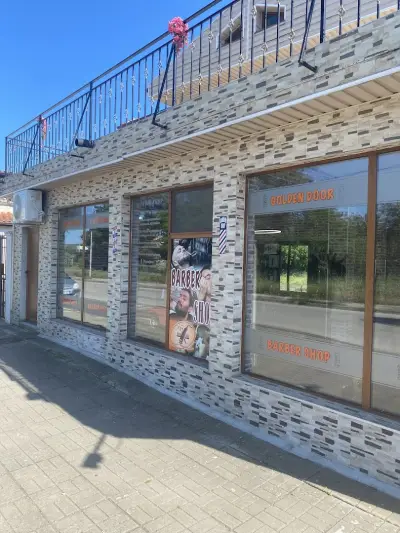 Barber Shop Golden Door / Фризьорски Салон