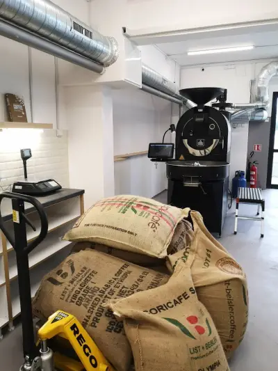 Jasmin Coffee Factory | Пекарна за кафе Жасмин
