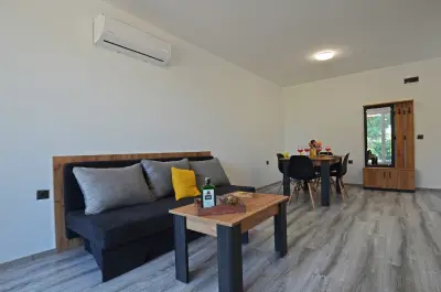 "Di Mare" Holiday Apartments
