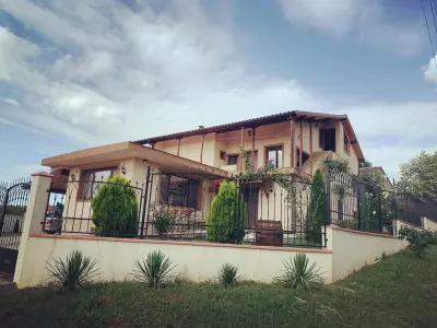 Къща за гости "Иванови"