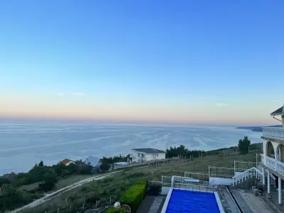 Sea Sunrise Villa