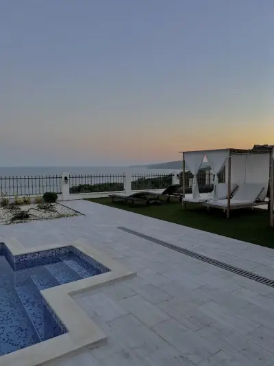 The White Pearl Boutique Villa