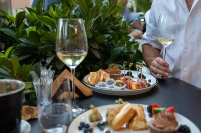 Gourmet Hub Decanto