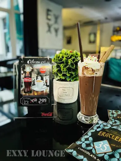 EXXY Bar & Lounge