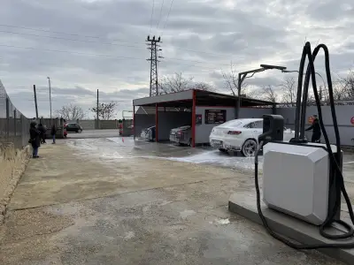 Автомивка на самообслужване „Apex Car Wash”"