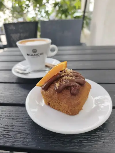 Кафебара
