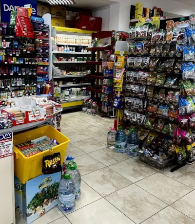 Supermarket Julia