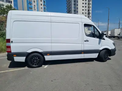 ТОВАРНО ТАКСИ БУРГАС - 24/7