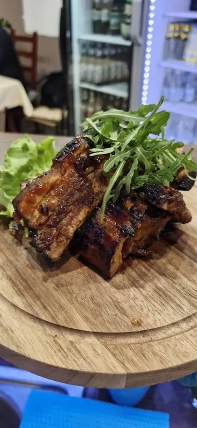 TB Bistro Dari