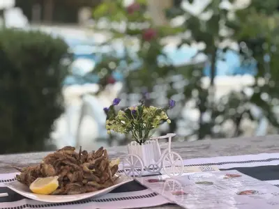 Takeaway TEA