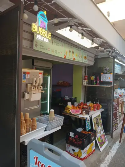 Doner Kebab, Pizza Slice, Bubble Waffle, Donuts