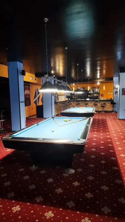 Pool & Bar Dimas