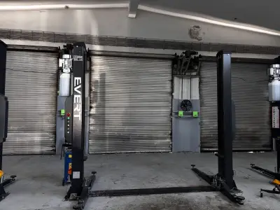 URBAN CAR SERVICE