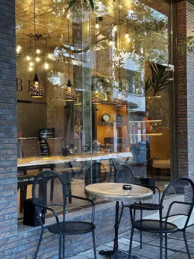 Caffe Aperitiv Gambit - Dabov Coffee, Craft Beer, Selected Wines, Premium Spirits & Cocktails