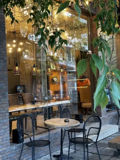 Caffe Aperitiv Gambit - Dabov Coffee, Craft Beer, Selected Wines, Premium Spirits & Cocktails