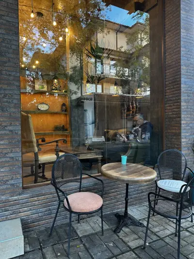 Caffe Aperitiv Gambit - Dabov Coffee, Craft Beer, Selected Wines, Premium Spirits & Cocktails