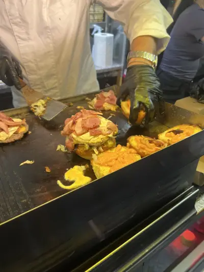 El Kuku Burgers