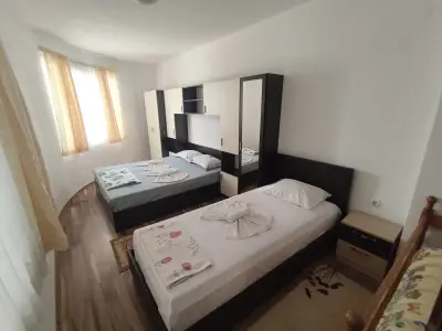 Apartments for guests Linov