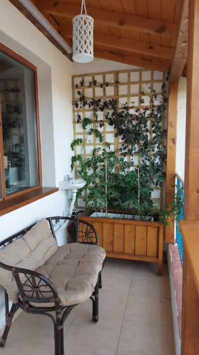 CO CO Coworking & Coliving