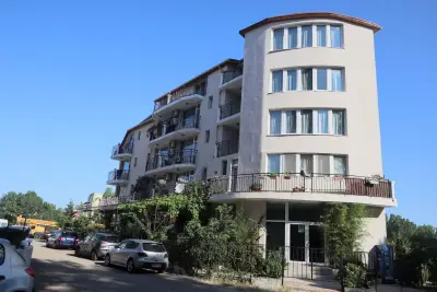 Къща за гости "Arawana"