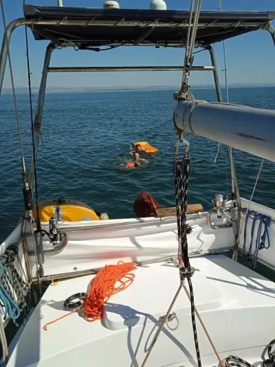 Family sailing boat trips