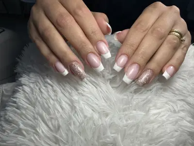 GabyNails