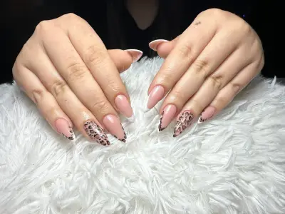 GabyNails