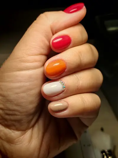 Atanasova nail's