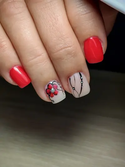 Atanasova nail's