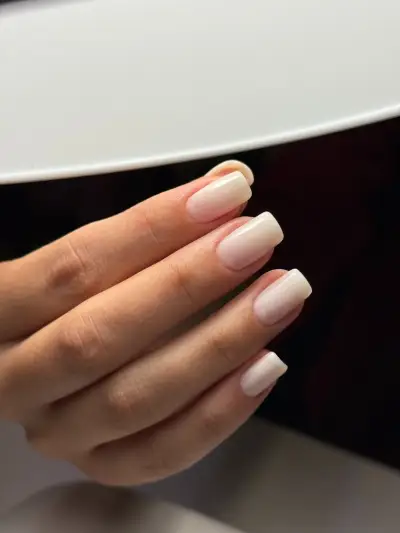 Nails Room by Iren Stoilova