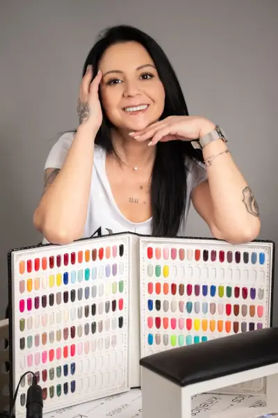 Anna Nailz Art
