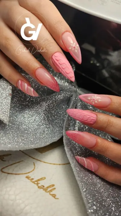 Nails & lashes by GV